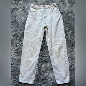 Gloria Vanderbilt off-white baggy jeans